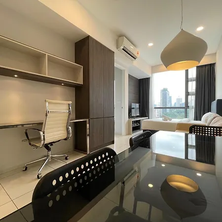 The Robertson-Bukit Bintang By Pillowtalks Kuala Lumpur Bagian luar foto